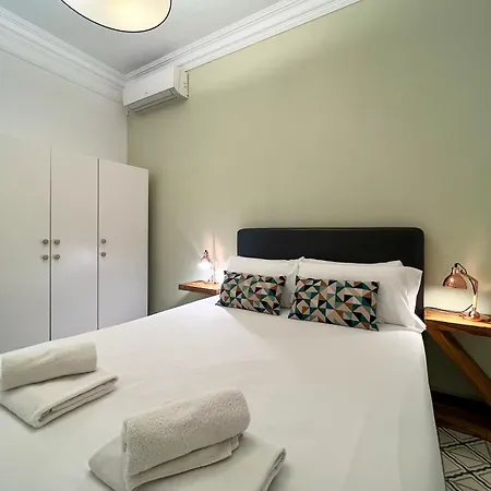 U-nique Comte Urgell Apartment