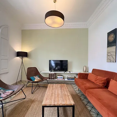 U-nique Comte Urgell Apartment